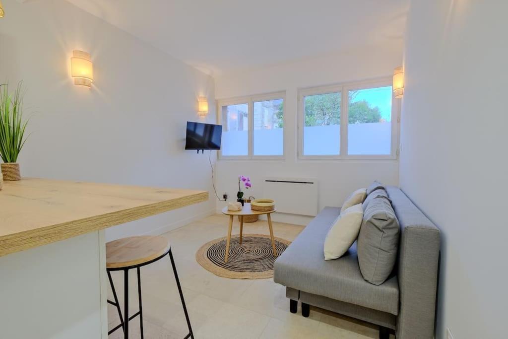 La Confidence Appartement Périgueux Buitenkant foto