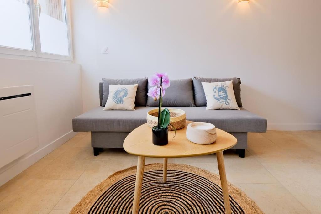 La Confidence Appartement Périgueux Buitenkant foto