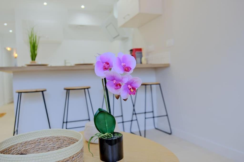 La Confidence Appartement Périgueux Buitenkant foto