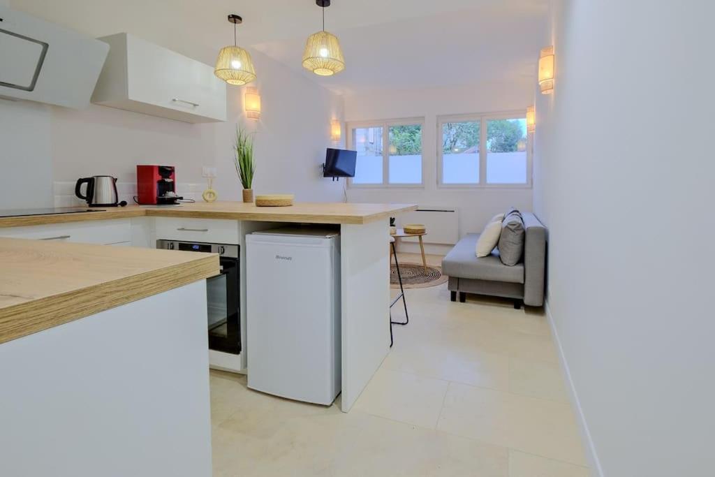 La Confidence Appartement Périgueux Buitenkant foto